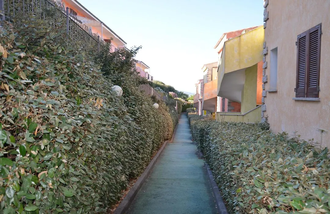 Residence Costa Del Turchese-1