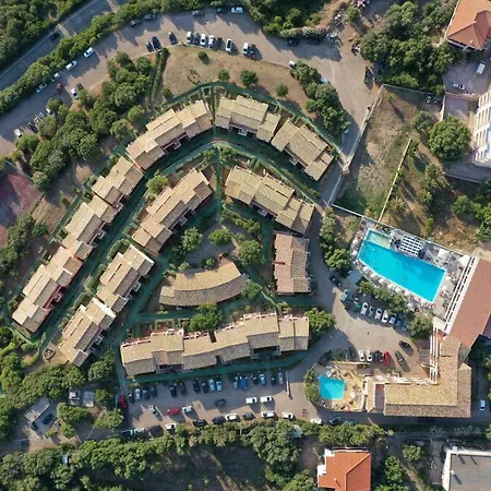 Residence Costa Del Turchese-3